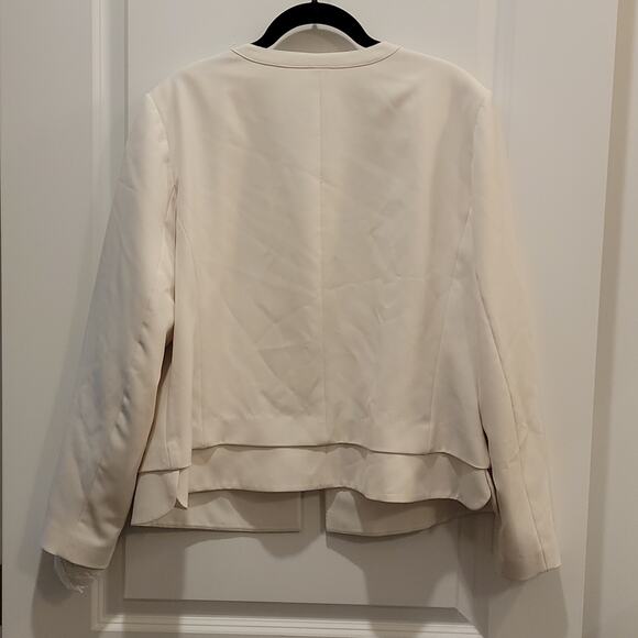 Sejour Collarless Boxy Twill Jacket, White Snow, 14W - Picture 8 of 9
